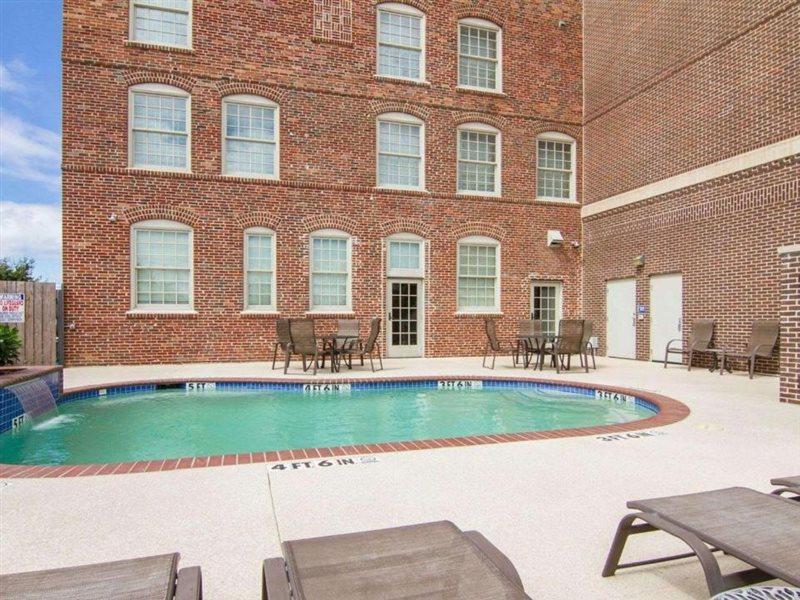 Liberty Hotel, Ascend Hotel Collection Cleburne Esterno foto