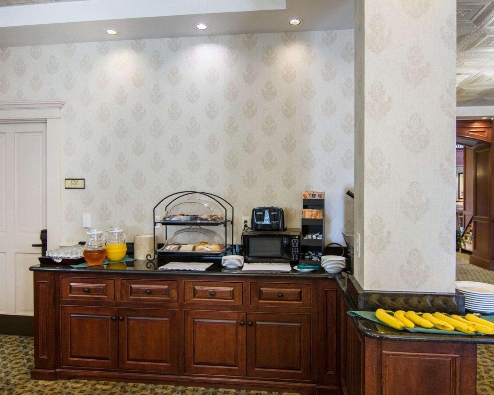 Liberty Hotel, Ascend Hotel Collection Cleburne Esterno foto