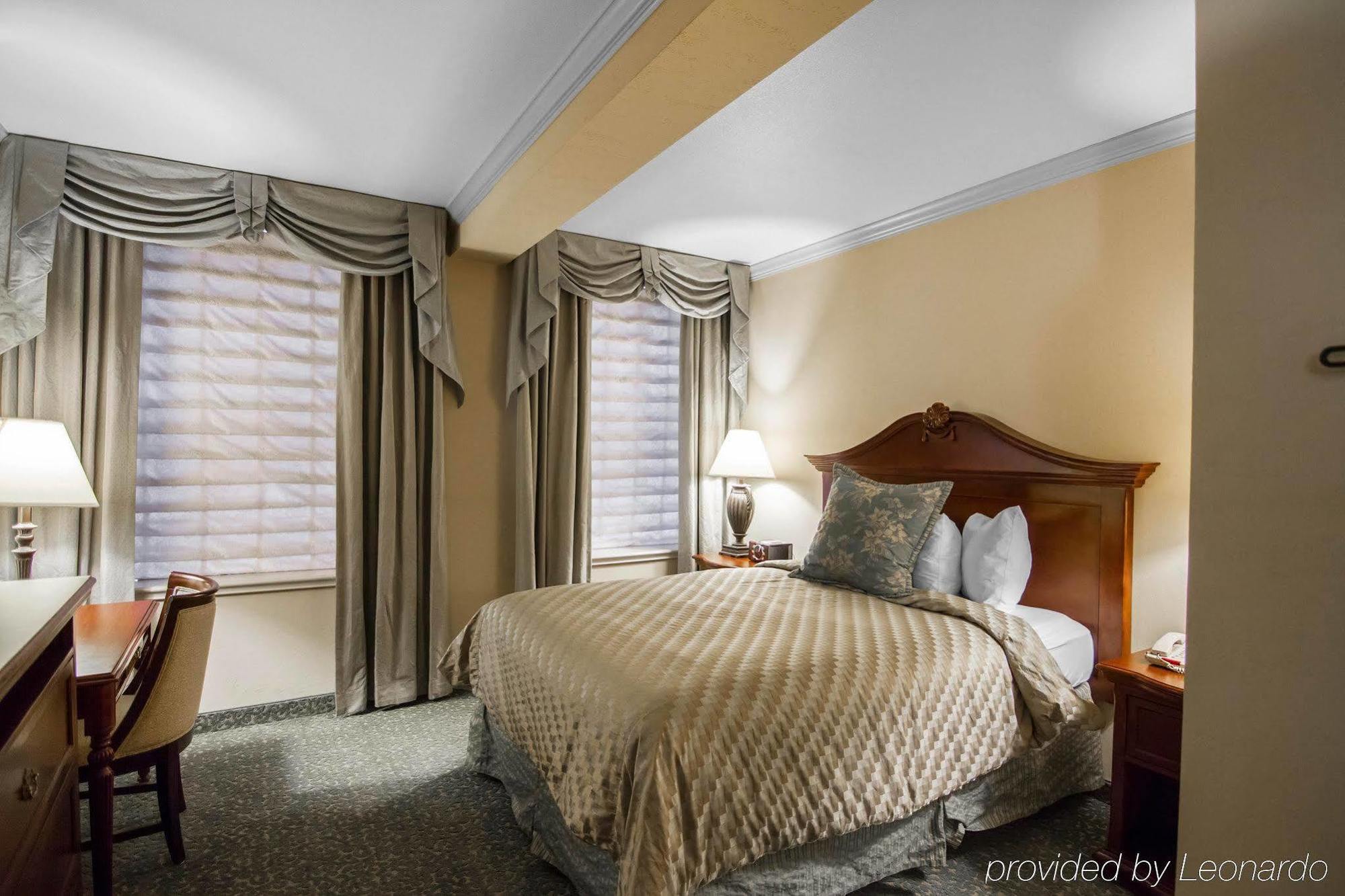 Liberty Hotel, Ascend Hotel Collection Cleburne Esterno foto